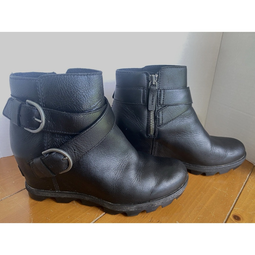 Sorel Joan‎ of Arctic Wedge Women's Buckle Black Leather Ankle Boots 8.5 Shoes